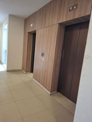 Room in 2 BHK Apartment at Ireo The Corridors, Sector 67a – for Sale