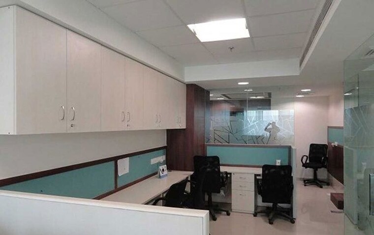 Team Area, 215-atrium Commercial Office Space 800 Sq.Ft. In Andheri East Mumbai 10110715