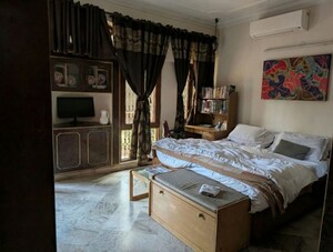 Bedroom in 3 BHK Builder Floor at New Rajinder Nagar – for Rent