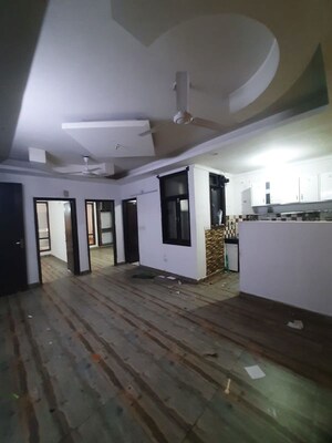 2 BHK Apartment For Rent in Chattarpur