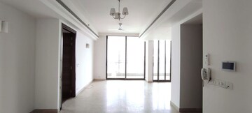 Room in 4 BHK Apartment at M3M Golf Estate, Sector 65 – for Rent