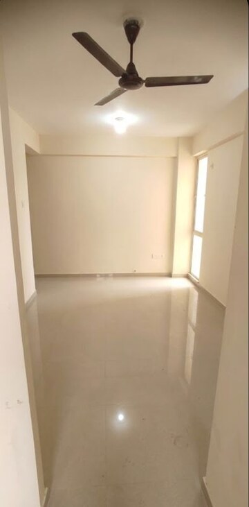 Bathroom in 3 BHK Apartment at BPTP Princess Park, Sector 86 – for Rent