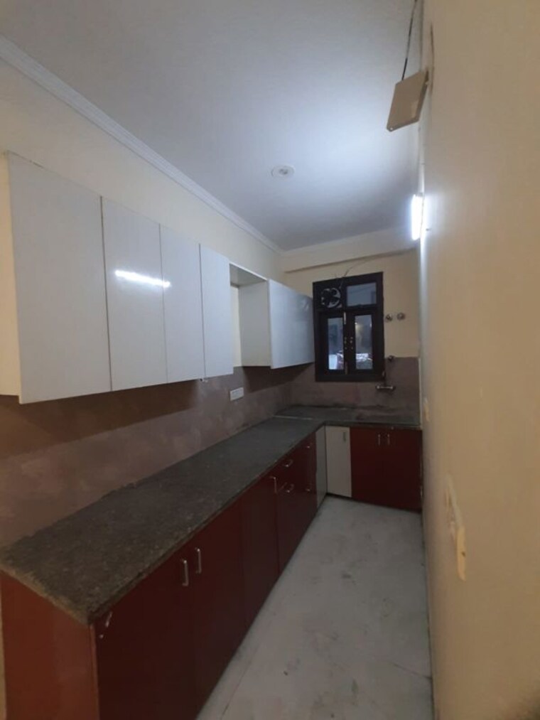 Kitchen, chattarpur 2 Bedroom 85 Sq.Yd. Builder Floor In Chattarpur Delhi 10110784