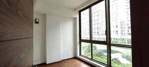 Room in 4 BHK Apartment at M3M Golf Estate, Sector 65 – for Rent