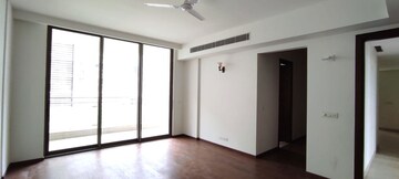 Room in 4 BHK Apartment at M3M Golf Estate, Sector 65 – for Rent