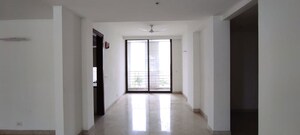 Room in 4 BHK Apartment at M3M Golf Estate, Sector 65 – for Rent