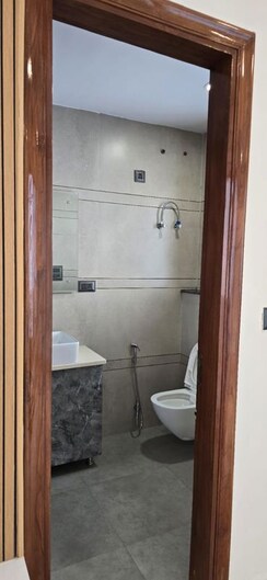 4 BHK + Pooja Room,Servant Room,Study Room,Extra Room Builder Floor For Sale in Sector 31