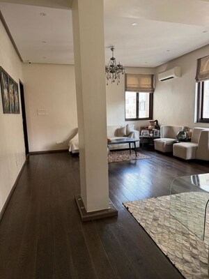 Living Room in 4 BHK Apartment at Sneh Sadan Apartments, Colaba – for Sale