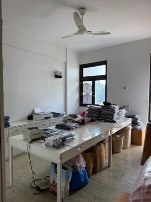 Team Area in 4 BHK Apartment at Sneh Sadan Apartments, Colaba – for Sale