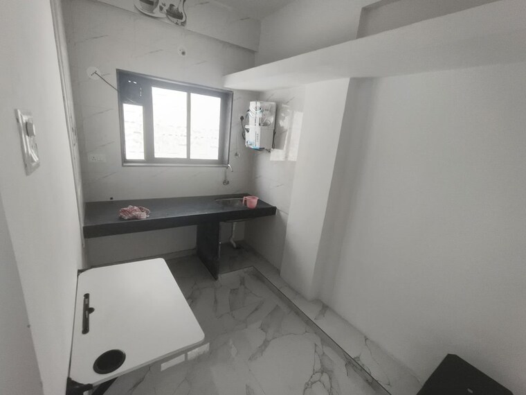 Kitchen, mig-colony-gokhalenagar 1 RK 450 Sq.Ft. Apartment In Gokhalenagar Pune 10110798