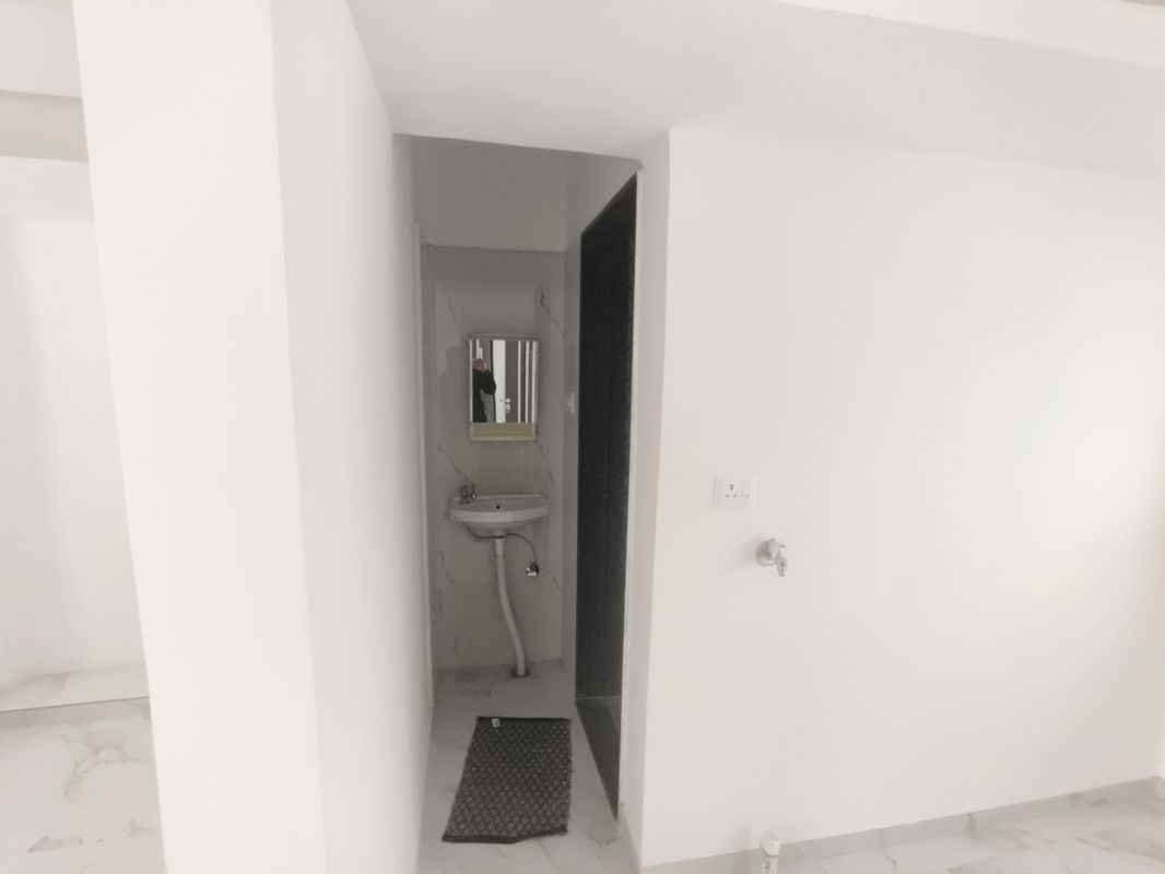 1 Rk  450 Sq.Ft. Apartment in MIG Colony Gokhalenagar