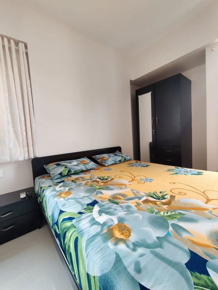 Bedroom, ghatkopar east 2 Bedroom 600 Sq.Ft. Apartment In Ghatkopar East Mumbai 10110807