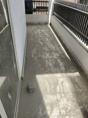 Balcony in 3 BHK Builder Floor at Sector 73 – for Sale