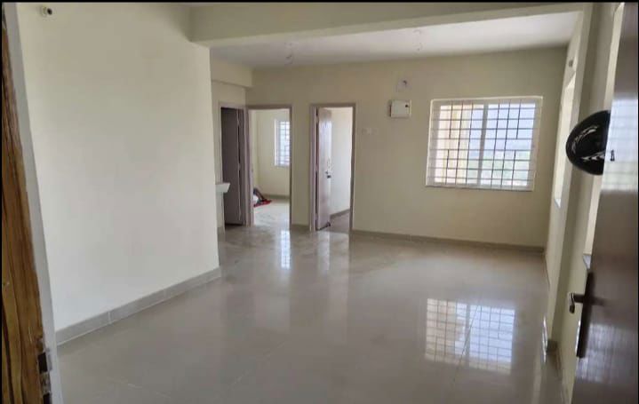 2 BHK + Pooja Room Apartment For Rent in Morabadi
