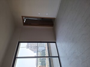 Furnished Amenities in 3.5 BHK Apartment at M3M Latitude, Sector 65 – for Rent