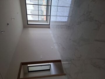 Staircase in 3.5 BHK Apartment at M3M Latitude, Sector 65 – for Rent