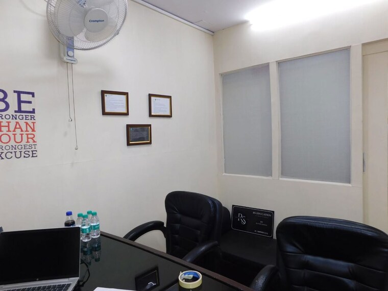 Team Area, rajinder nagar Commercial Office Space 2400 Sq.Ft. In Rajinder Nagar Delhi 10110834
