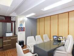 Office Space For Sale in Rajinder Nagar