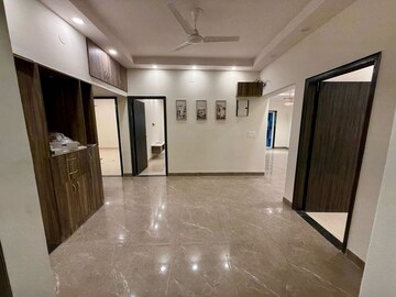 Room in 3 BHK Apartment at Sector 13 Dwarka – for Rent