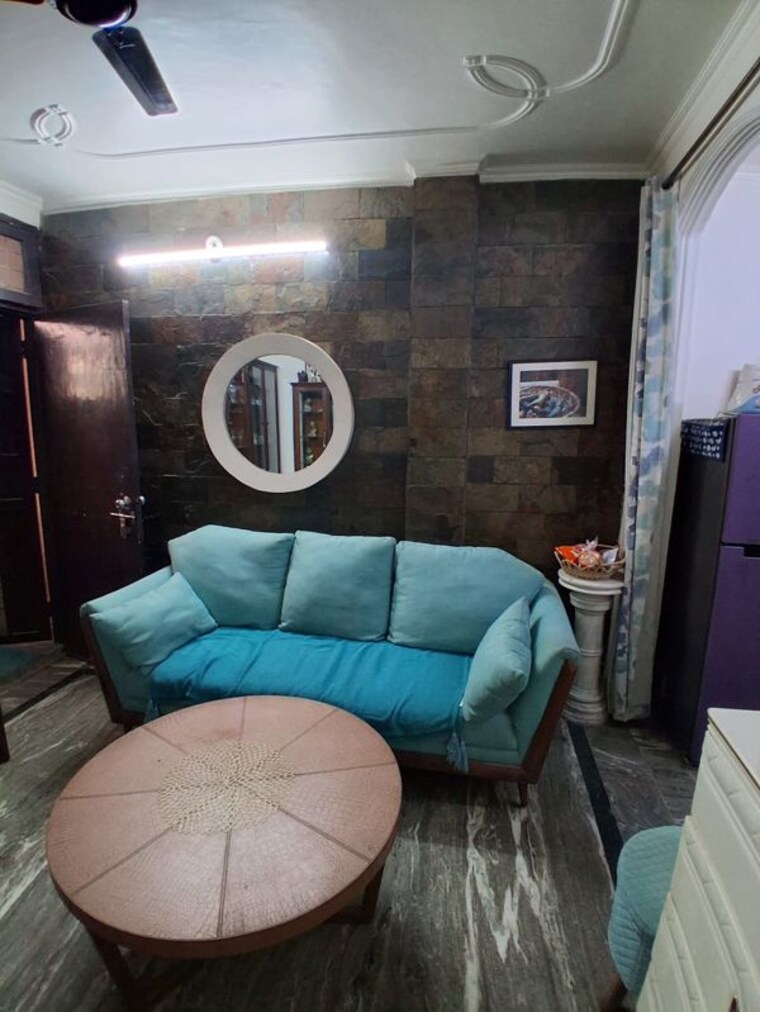  Parking, rajpur khurd extension 2 Bedroom 85 Sq.Yd. Builder Floor In Rajpur Khurd Extension Delhi 10110940