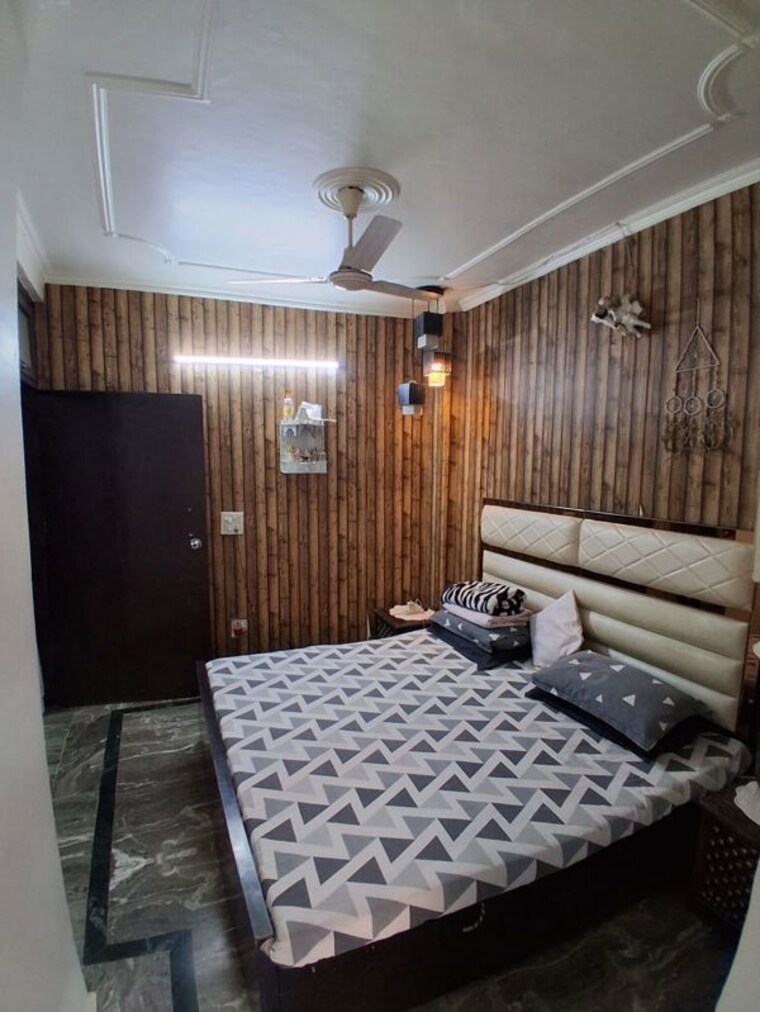 Bedroom, rajpur khurd extension 2 Bedroom 85 Sq.Yd. Builder Floor In Rajpur Khurd Extension Delhi 10110940