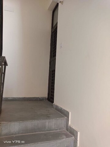 Staircase in 3 BHK Builder Floor at SS Mayfield Gardens, Sector 51 – for Rent