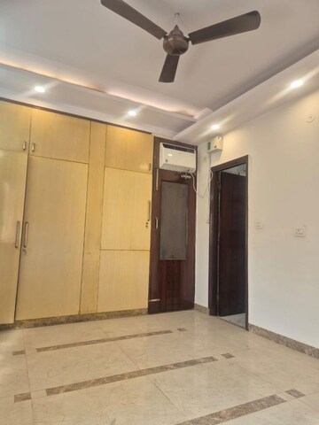 Building Lobby in 3 BHK Apartment at Dwarka – for Rent