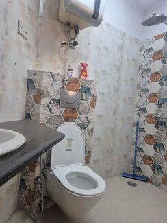 3 BHK + Pooja Room Apartment For Rent in Dwarka