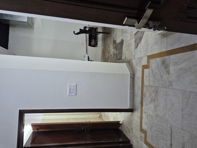 Kitchen, mayur vihar 2.5 Bedroom 850 Sq.Ft. Builder Floor In Mayur Vihar Delhi 10110982