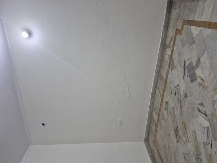 undefined, mayur vihar 2.5 Bedroom 850 Sq.Ft. Builder Floor In Mayur Vihar Delhi 10110982