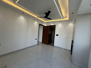 Room in 3 BHK Apartment at Dwarka – for Rent