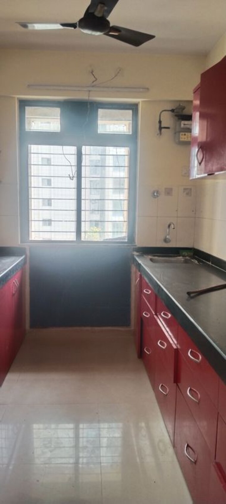 Kitchen, vasant-oscar 2 Bedroom 700 Sq.Ft. Apartment In Mulund West Mumbai 10111017