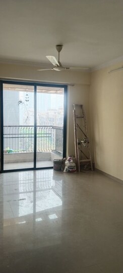 2 BHK Apartment For Rent in Vasant Oscar