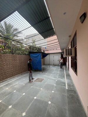 Staircase in 5 BHK Independent House at Sector 28 – for Rent