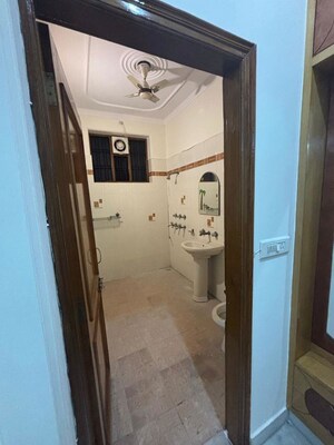 Building Lobby in 5 BHK Independent House at Sector 28 – for Rent