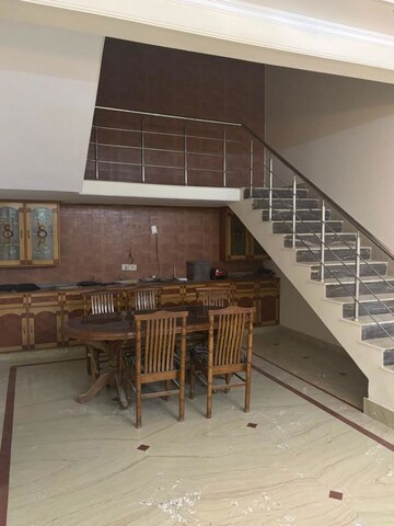 Balcony in 5 BHK Independent House at Sector 28 – for Rent