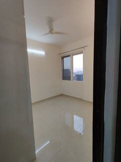 2 BHK Apartment For Sale in Signature Global Orchard Avenue