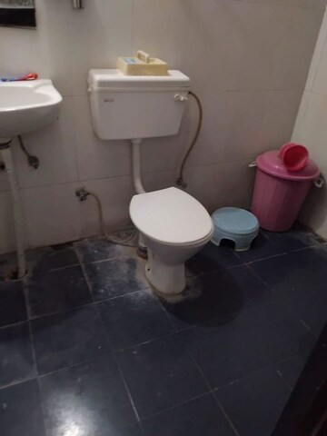 Master Bedroom in 2.5 BHK Apartment at Techman Moti Residency, Raj Nagar Extension – for Sale