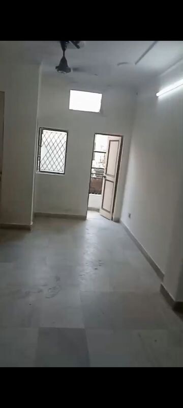 2 BHK Builder Floor For Rent in Savitri Nagar