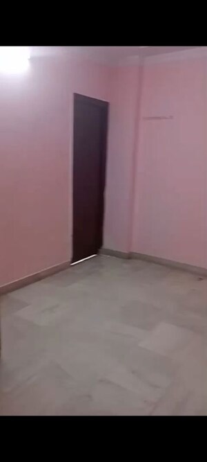Room in 2 BHK Builder Floor at Savitri Nagar – for Rent