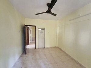 2 BHK Apartment For Rent in Sapta Green Acres I, Ghodbunder Road