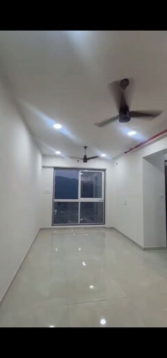 2 BHK + Extra Room Apartment For Rent in JK Iris