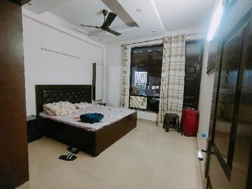 Bedroom in 3 BHK Apartment at SS Mayfield Gardens, Sector 51 – for Rent