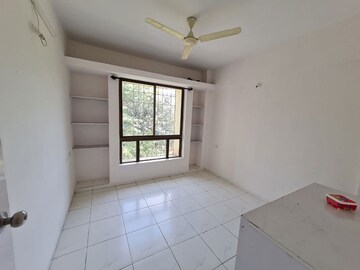 2 BHK Apartment For Rent in Lunkad Goldcoast, Viman Nagar