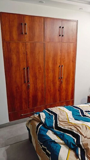 Furnished Amenities in 2 BHK Apartment at Dwarka – for Rent