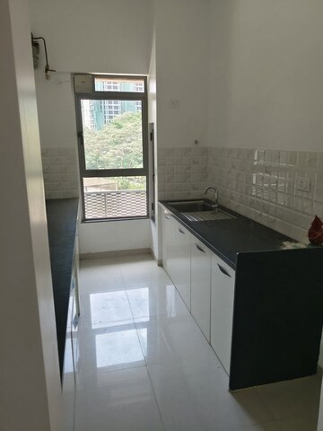 Team Area in 2 BHK Apartment at Kalpataru Immensa D, Kolshet Road – for Rent