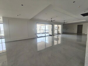 Room in 3 BHK Apartment at Sri Fortune Sonthalia Sky Villas, Kokapet – for Rent