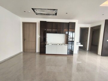 Room in 3 BHK Apartment at Sri Fortune Sonthalia Sky Villas, Kokapet – for Rent