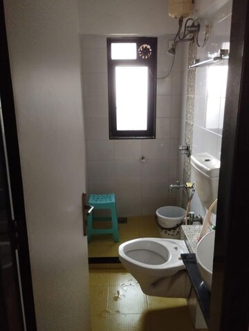 Bathroom in 3 BHK Apartment at Chandralok Apartment B Wing, Malabar Hill – for Rent