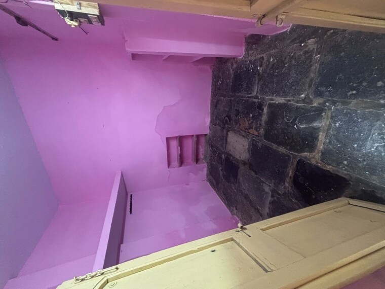 Room, satyaranayana puram 6+ Bedroom 159 Sq.Yd. Independent House In Satyaranayana Puram Vijayawada 10111116
